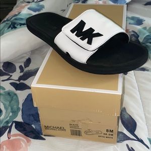 Micheal Kors slides